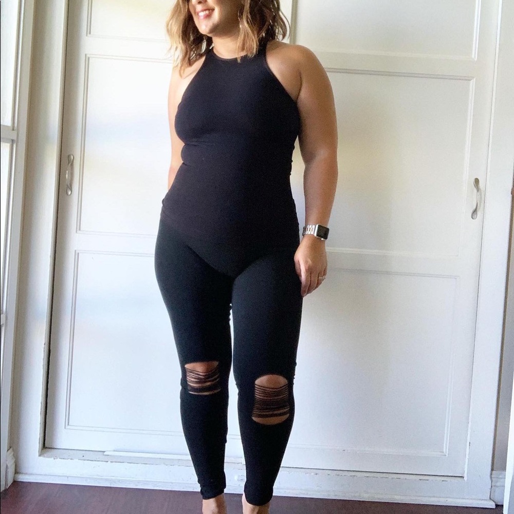 Knee slit Leggings